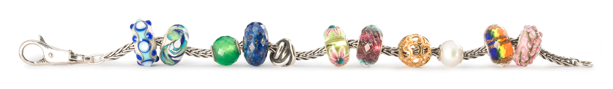 Les gagnants de People's Uniques 2023 d'un bracelet avec d'autres perles : Arc-en-Ciel à Facettes, Fleur Rose, Bourgeons Roses, Ciel Violet, Huîtres de Mer, Printemps Provençal